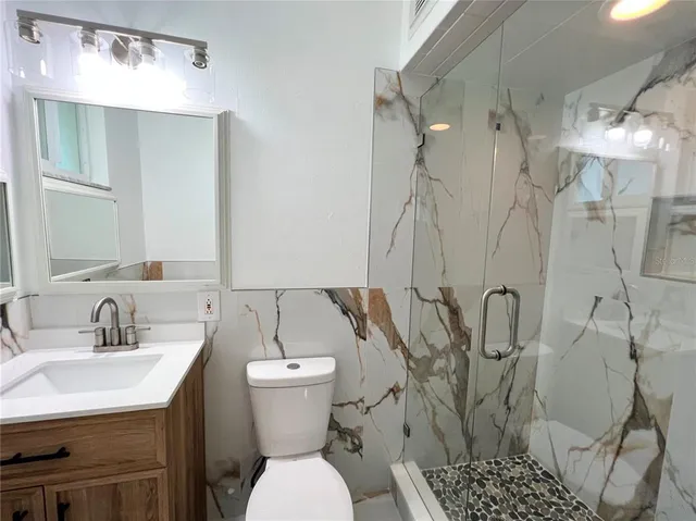 $560,000 | 771 John Ringling Boulevard, Unit 7, Sarasota, FL 34236