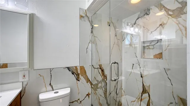 $560,000 | 771 John Ringling Boulevard, Unit 7, Sarasota, FL 34236