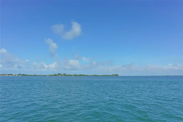 $560,000 | 771 John Ringling Boulevard, Unit 7, Sarasota, FL 34236