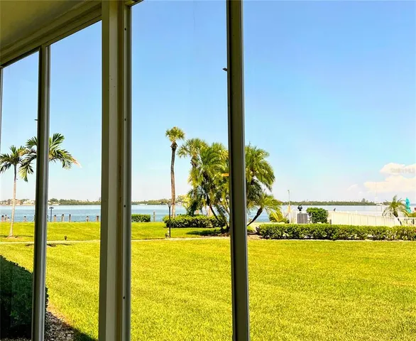 $560,000 | 771 John Ringling Boulevard, Unit 7, Sarasota, FL 34236