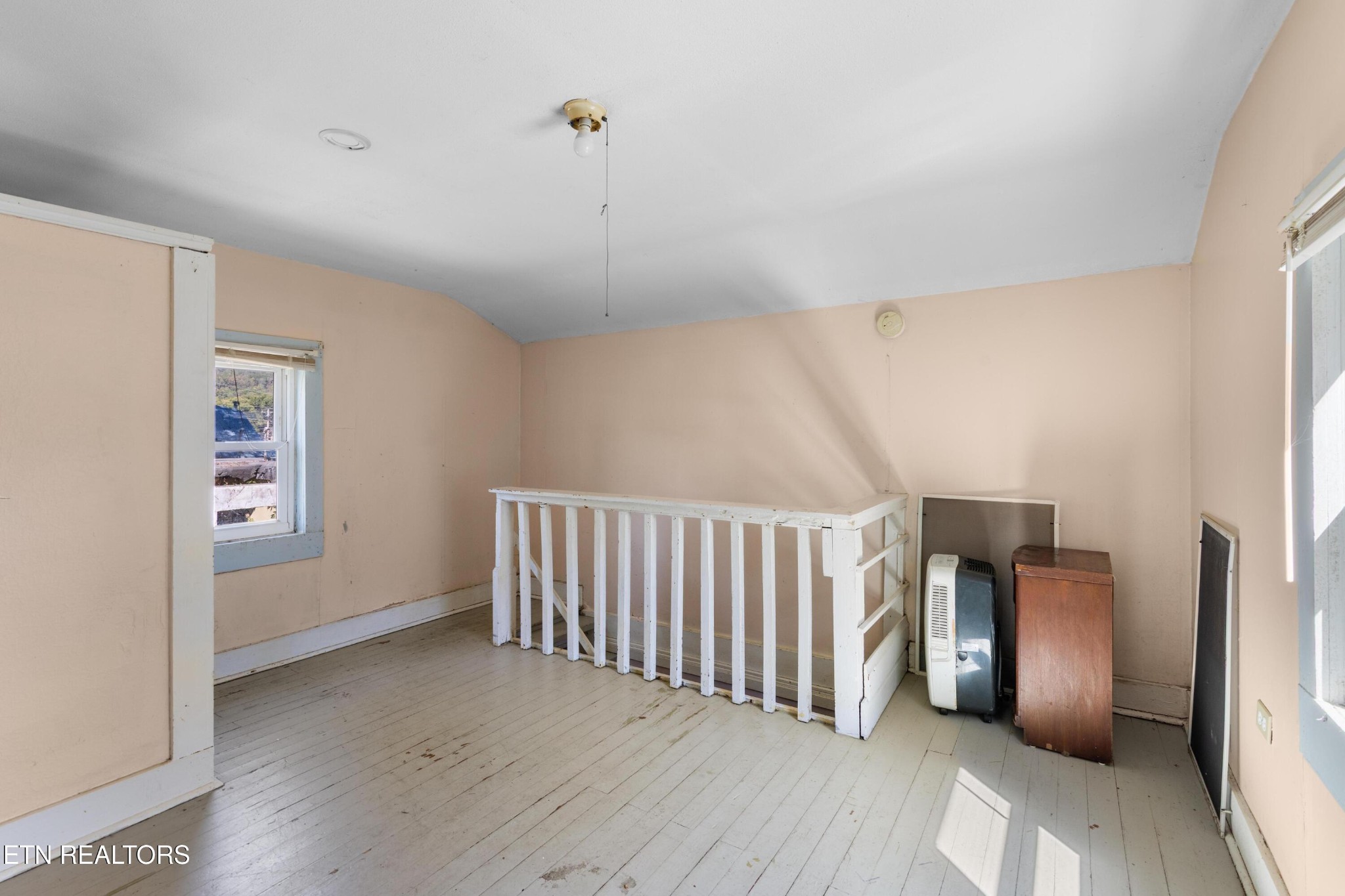 105 Clinton Street Harriman, TN 37748 - Photo 33 of 34 Gallery Image 33