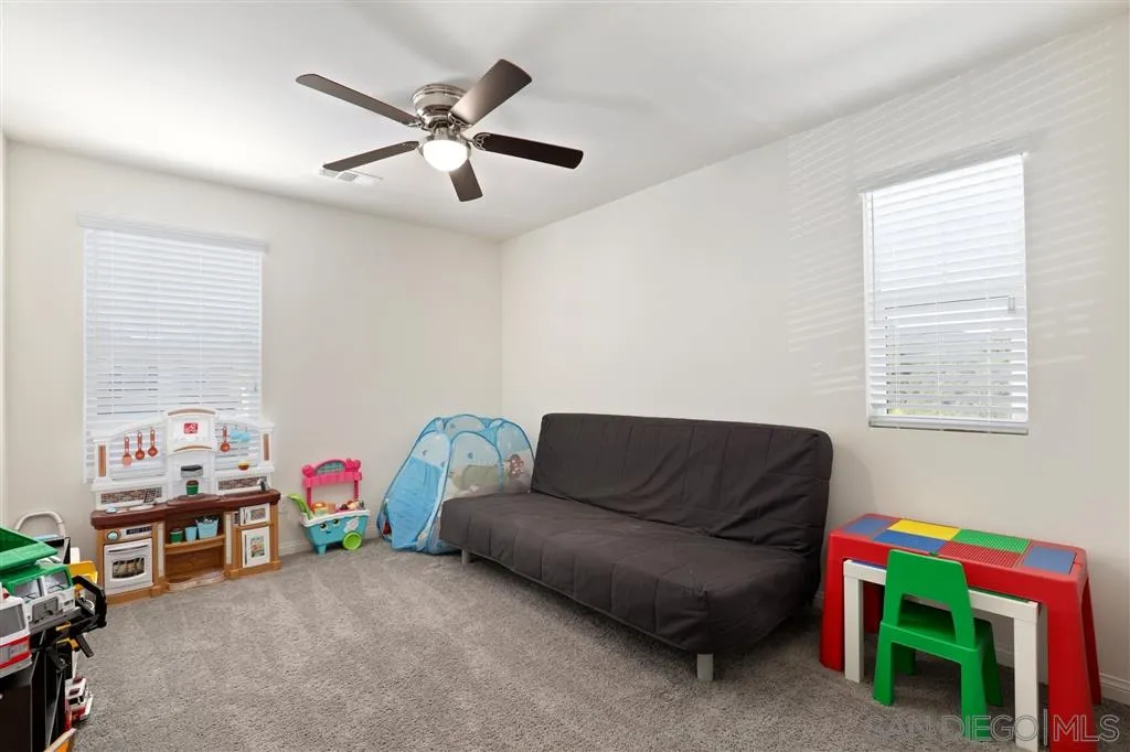 8604 Comiskey Way Santee, CA 92071 - Photo 18 of 25 Gallery Image 18