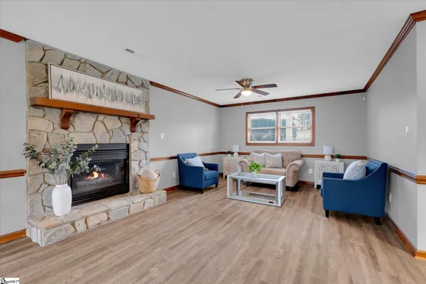 $304,900 | 130 Poplar Knoll Drive, Moore, SC 29369