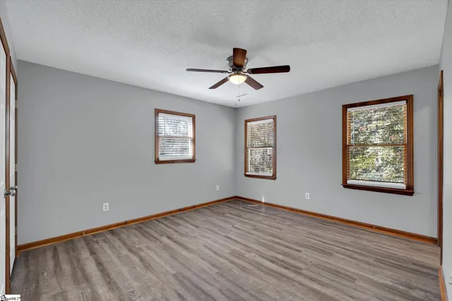 $324,900 | 130 Poplar Knoll Drive, Moore, SC 29369