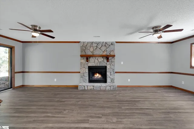 $324,900 | 130 Poplar Knoll Drive, Moore, SC 29369