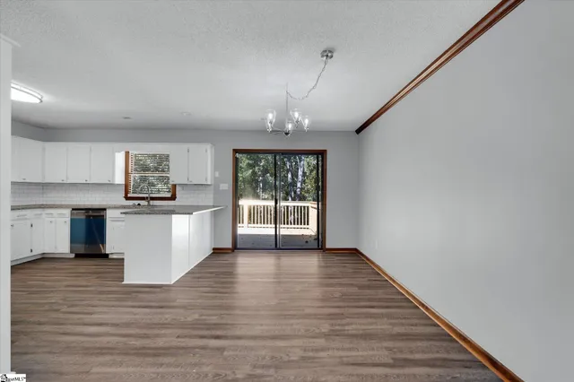 $324,900 | 130 Poplar Knoll Drive, Moore, SC 29369