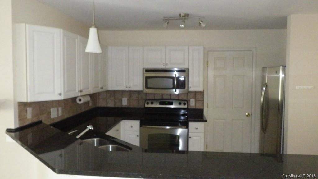950 Jetton Street, Unit 5 Davidson, NC 28036 - Photo 7 of 21