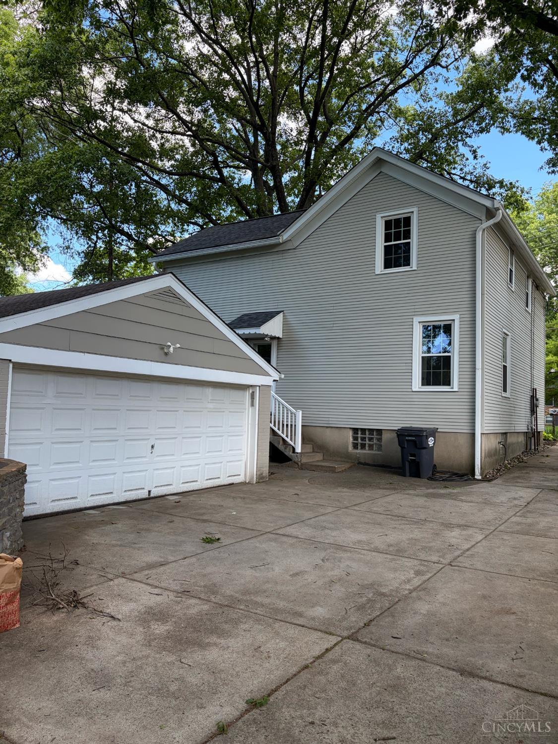 5449 Sidney Road Cincinnati, OH 45238 - Photo 22 of 27