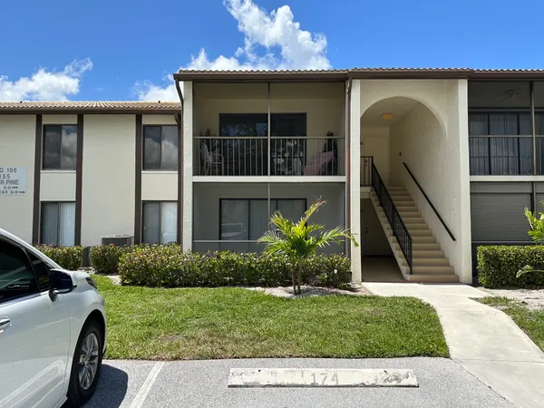 $195,000 | 1455 Southwest Silver Pine Way, Unit 106C1, Palm City, FL 34990