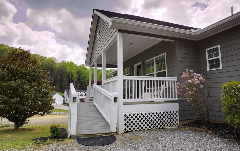 394 Crawford Road Blairsville, GA 30512 - Photo 3 of 81