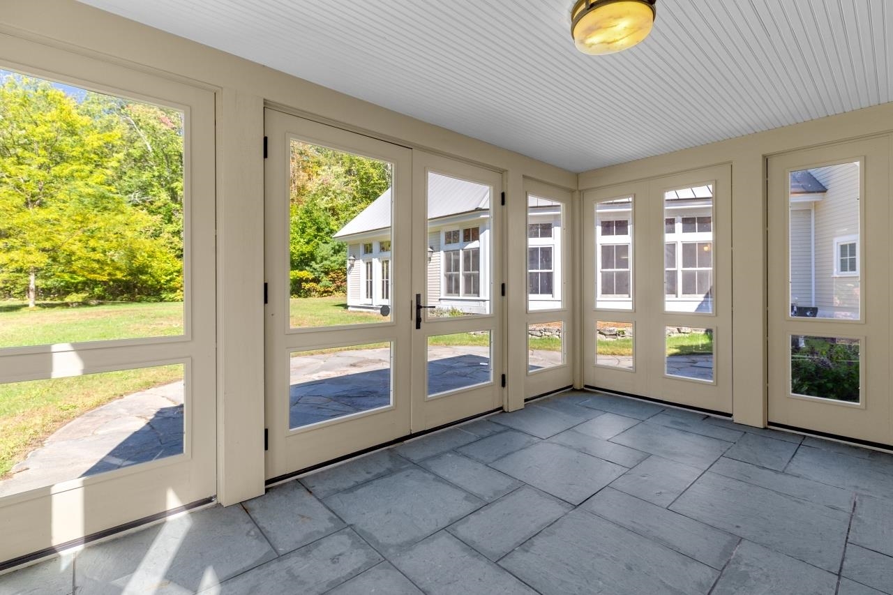 54 High Street Peterborough, NH 03458 - Photo 16 of 31