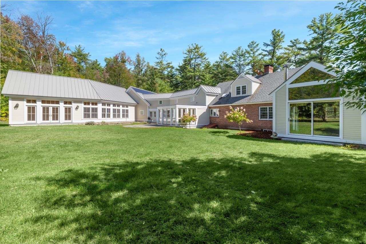 54 High Street Peterborough, NH 03458 - Photo 25 of 31