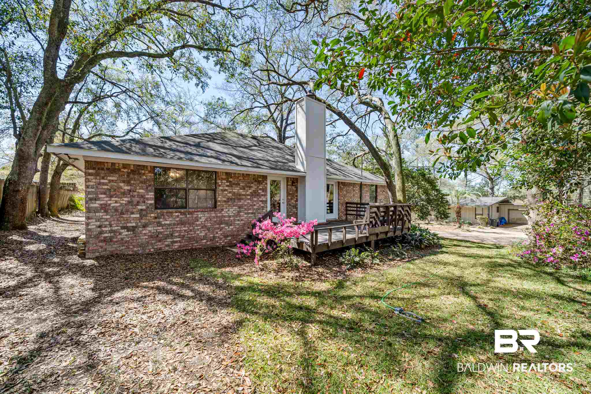 590 Ridgewood Drive Daphne, AL 36526 - Photo 20 of 27 Back of Home