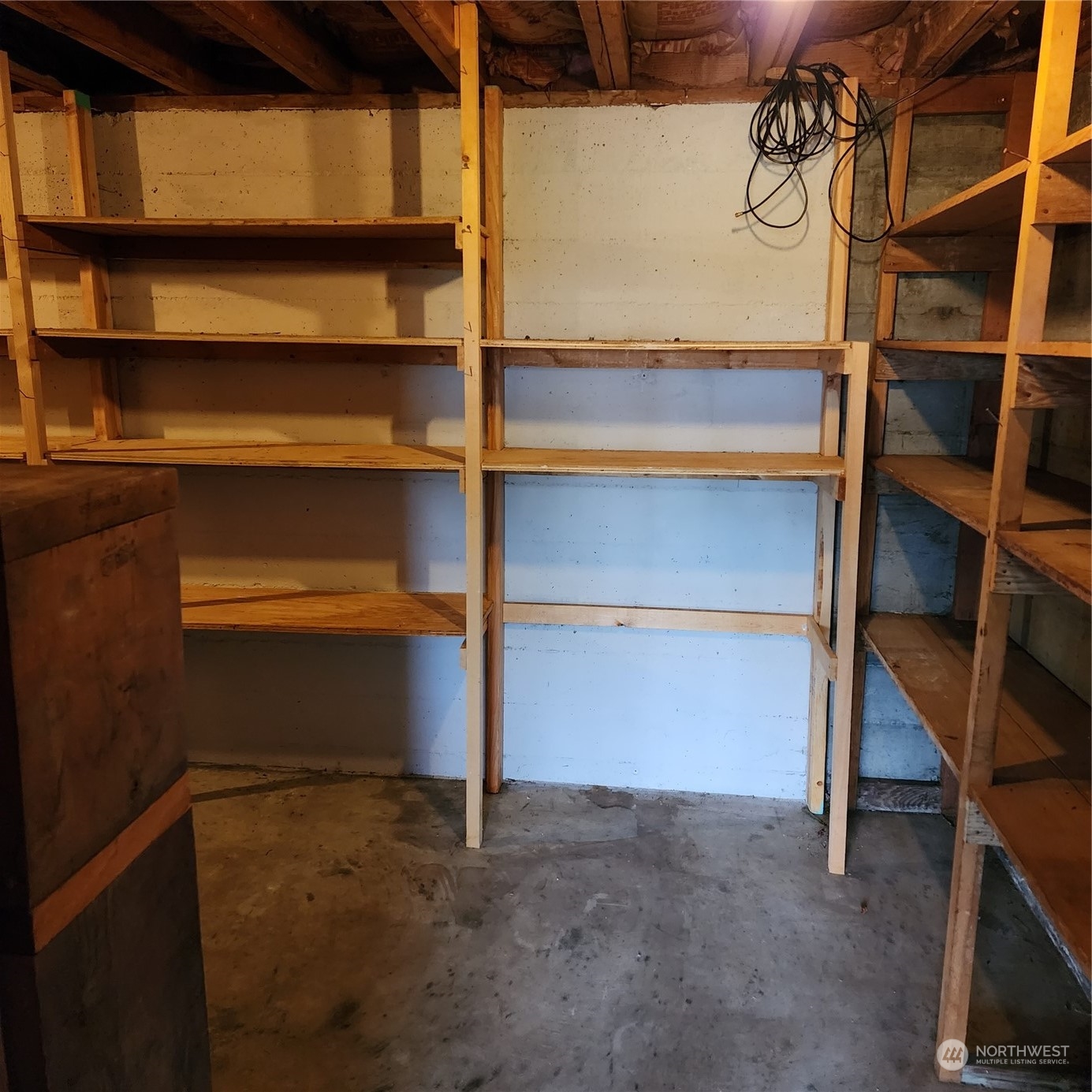 115 Monterey Place Northeast Renton, WA 98056 - Photo 31 of 35 a view of walk in closet with empty racks