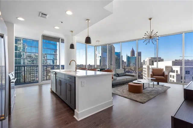 $849,900 | 1080 Peachtree Street Northeast, Unit 1610, Atlanta, GA 30309