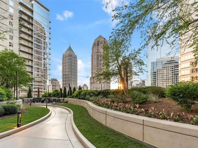 $849,900 | 1080 Peachtree Street Northeast, Unit 1610, Atlanta, GA 30309