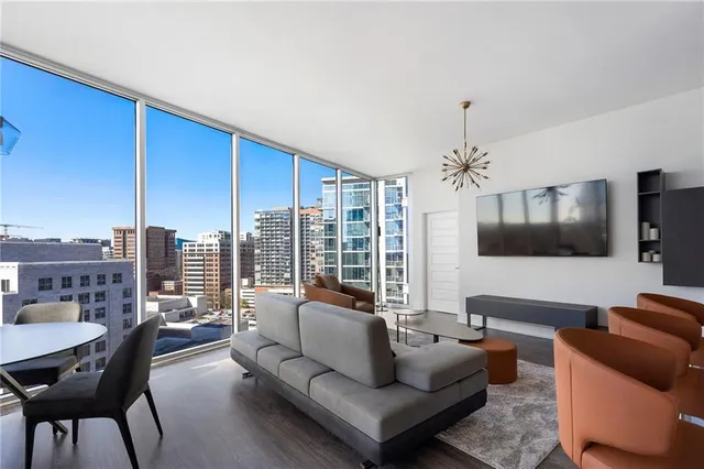 $849,900 | 1080 Peachtree Street Northeast, Unit 1610, Atlanta, GA 30309