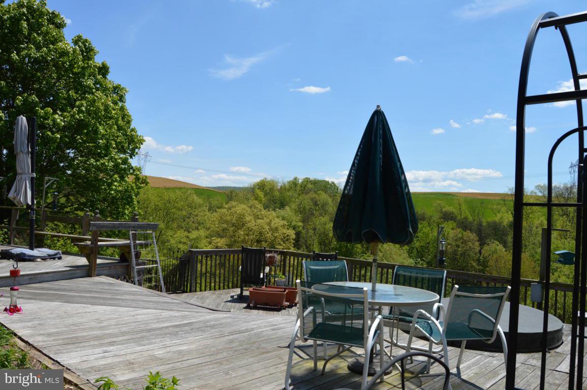 130 Reward Road Millerstown, PA 17062 - Photo 4 of 29 Gallery Image 4