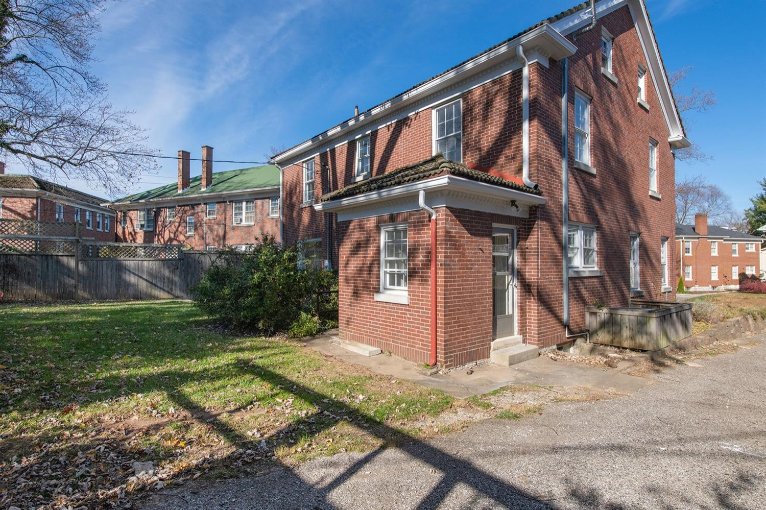 1404 Fontaine Road Lexington, KY 40502 - Photo 39 of 51 Photo 39