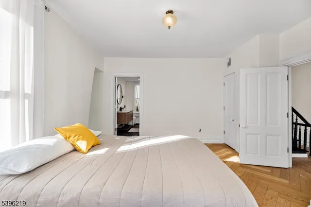 $1,370,000 | 1370 Johnston Drive, Watchung, NJ 07069