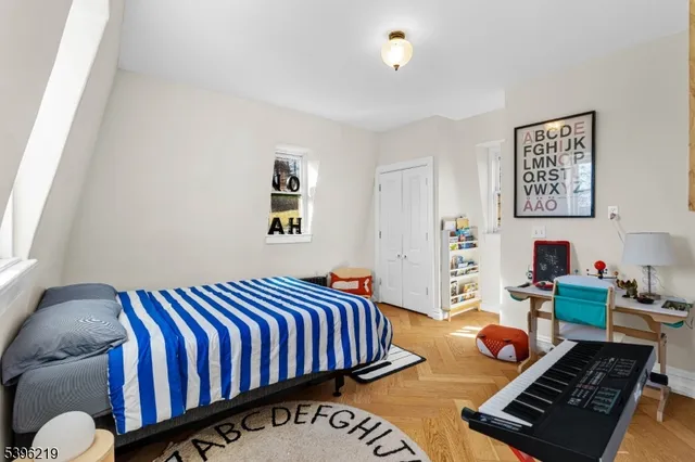 $1,370,000 | 1370 Johnston Drive, Watchung, NJ 07069