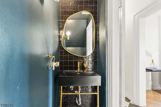 $1,370,000 | 1370 Johnston Drive, Watchung, NJ 07069