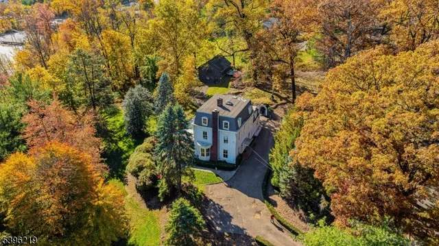 $1,370,000 | 1370 Johnston Drive, Watchung, NJ 07069