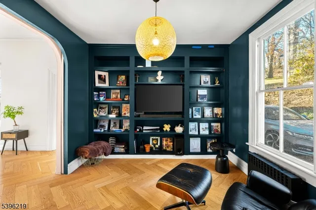 $1,370,000 | 1370 Johnston Drive, Watchung, NJ 07069