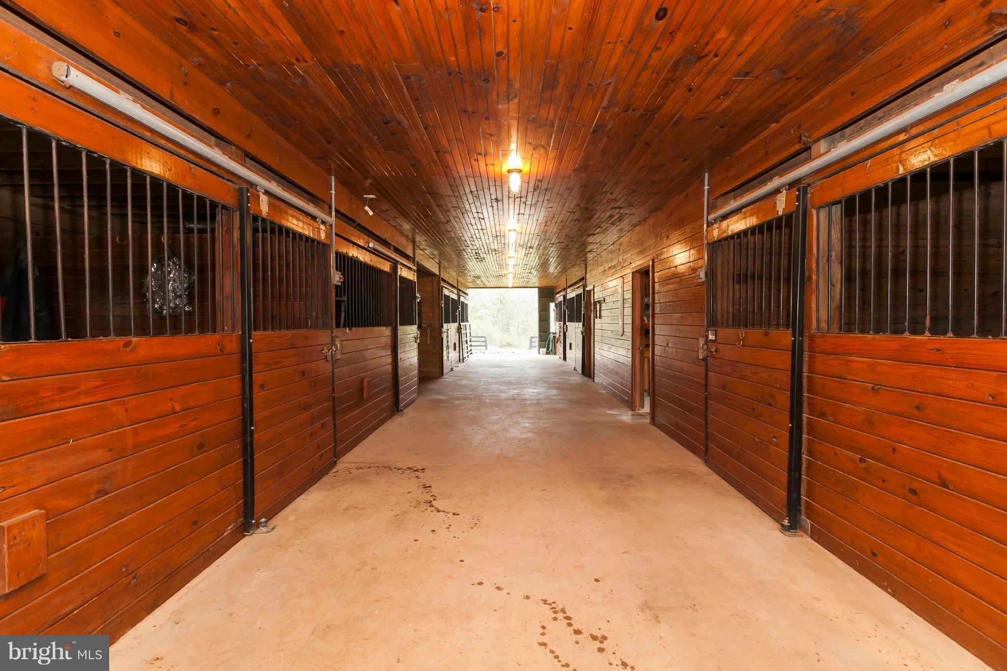 3809 Beatty Road Monkton, MD 21111 - Photo 20 of 24 Barn