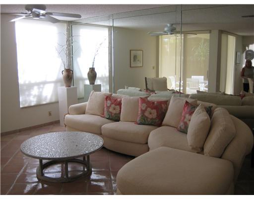 5636 Fox Hollow Drive, Unit D Boca Raton, FL 33486 - Photo 3 of 12 Additional Photo