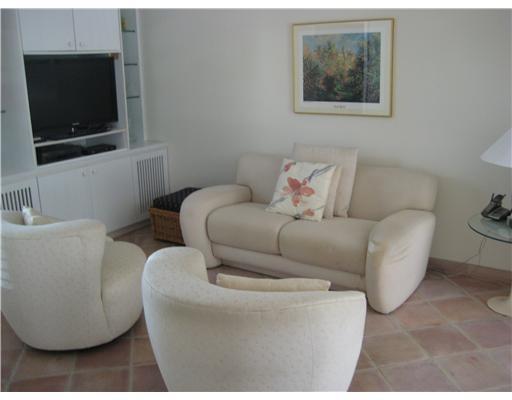 5636 Fox Hollow Drive, Unit D Boca Raton, FL 33486 - Photo 5 of 12 Additional Photo