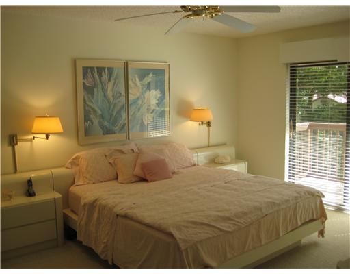 5636 Fox Hollow Drive, Unit D Boca Raton, FL 33486 - Photo 8 of 12 Additional Photo