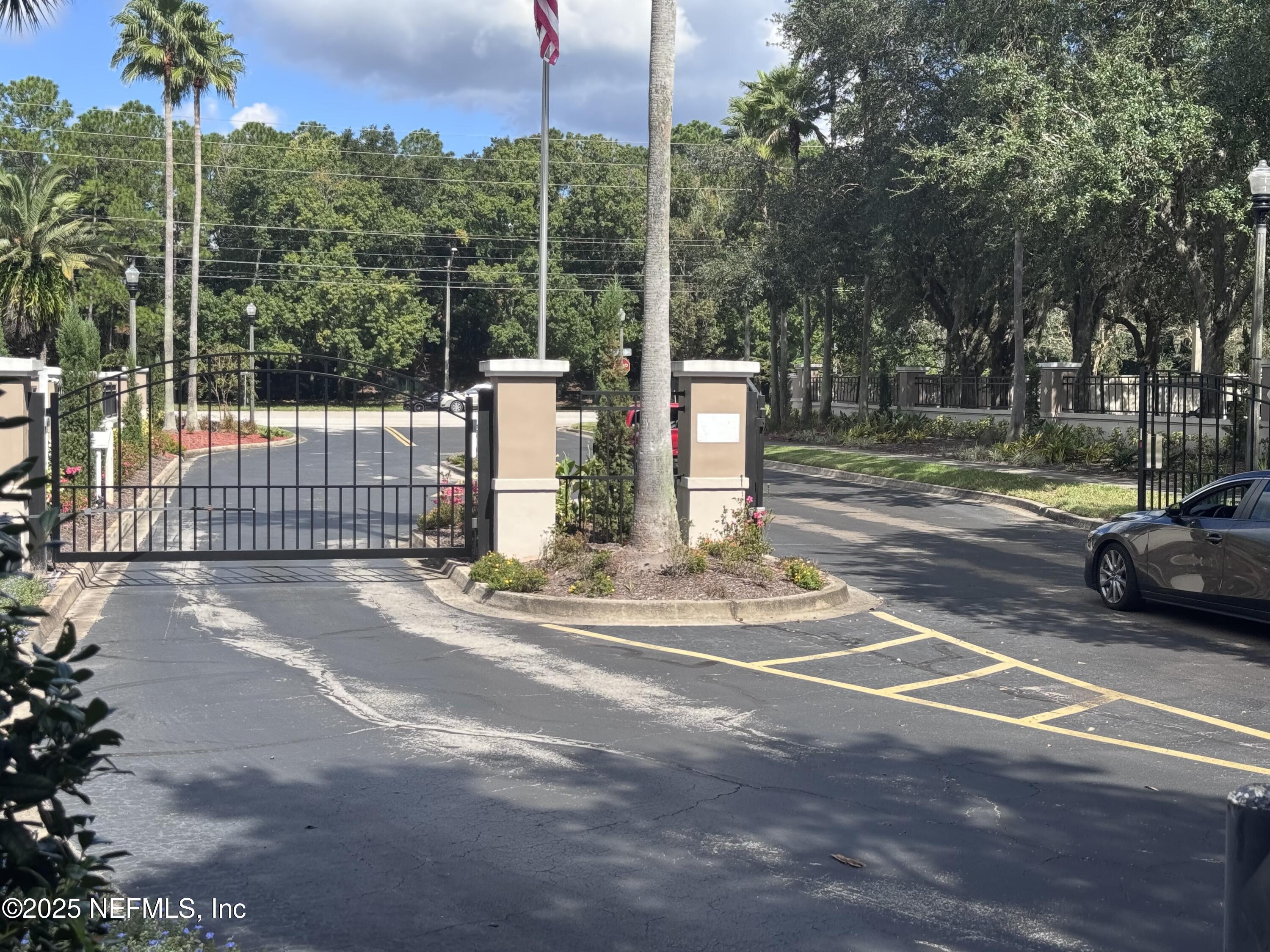 10550 Baymeadows Road, Unit 512 Jacksonville, FL 32256 - Photo 18 of 24 IMG_2881