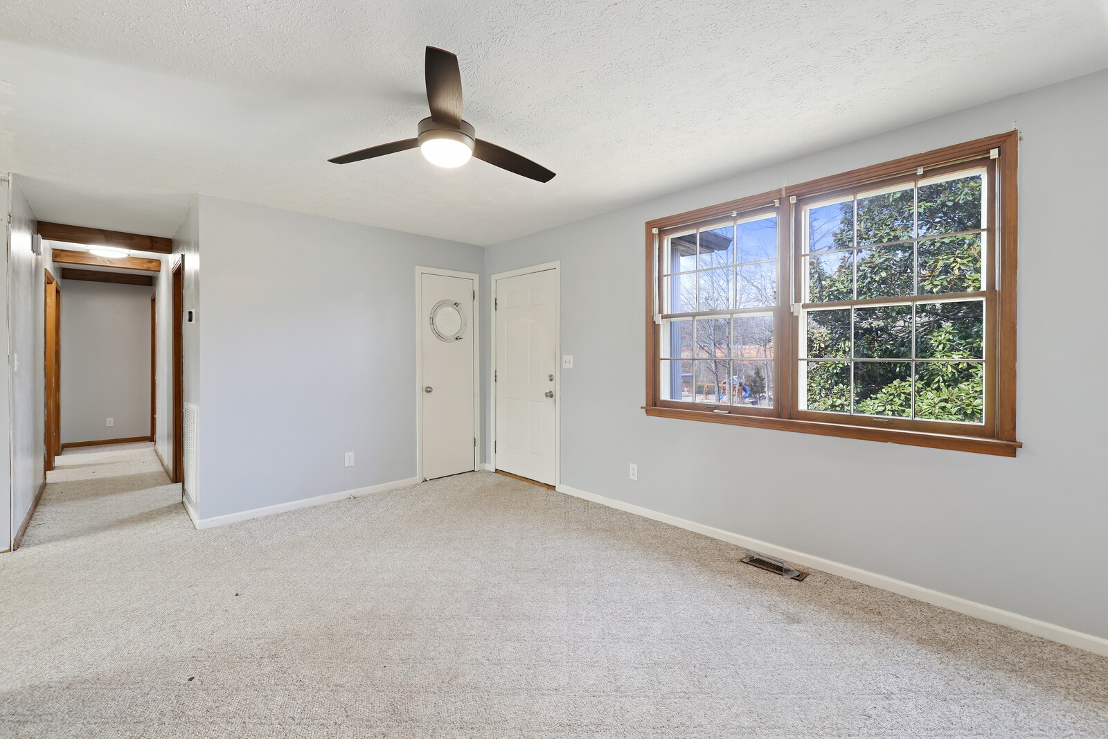 108 Nottingham Road Dickson, TN 37055 - Photo 3 of 22 Gallery Image 3