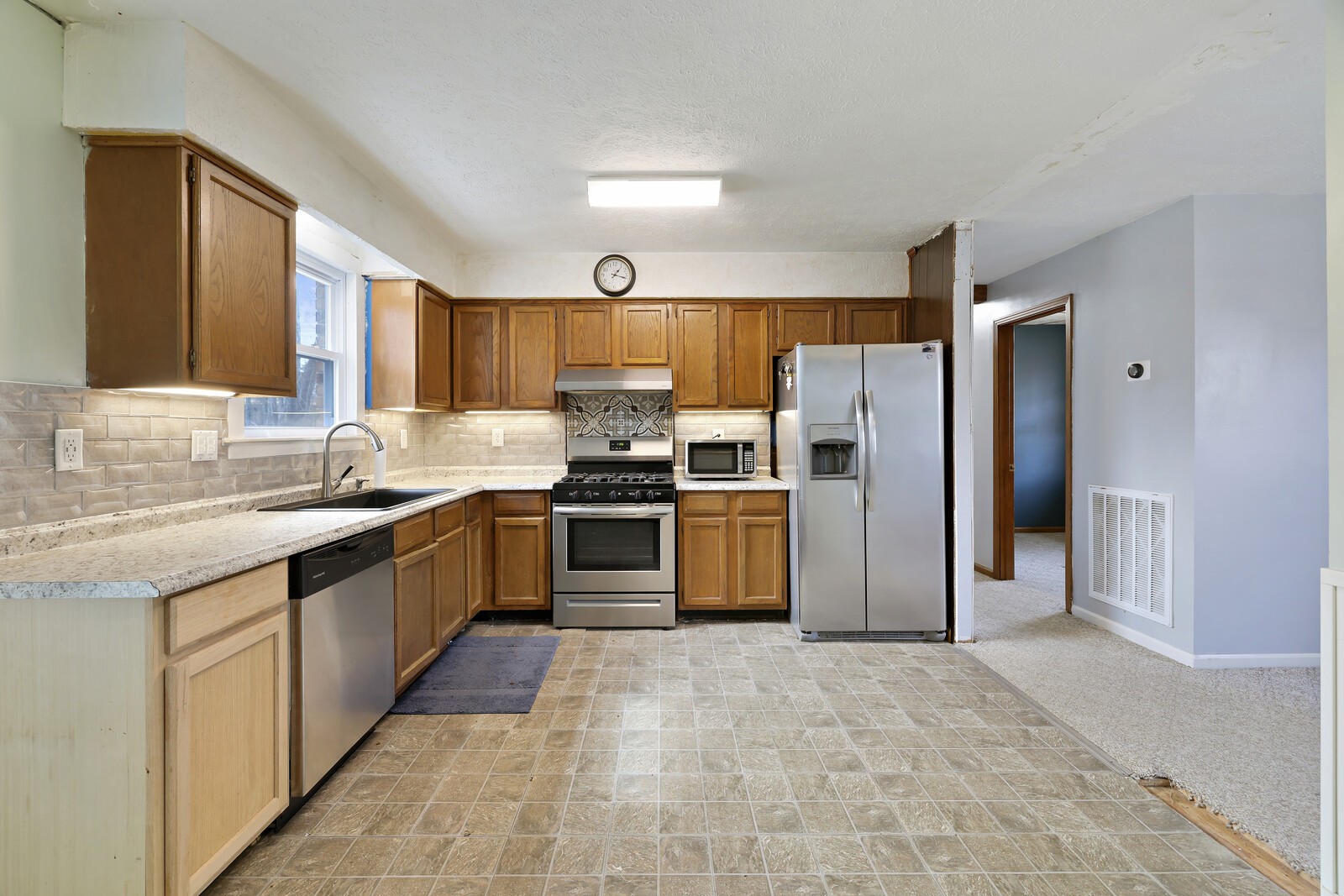 108 Nottingham Road Dickson, TN 37055 - Photo 6 of 22 Gallery Image 6