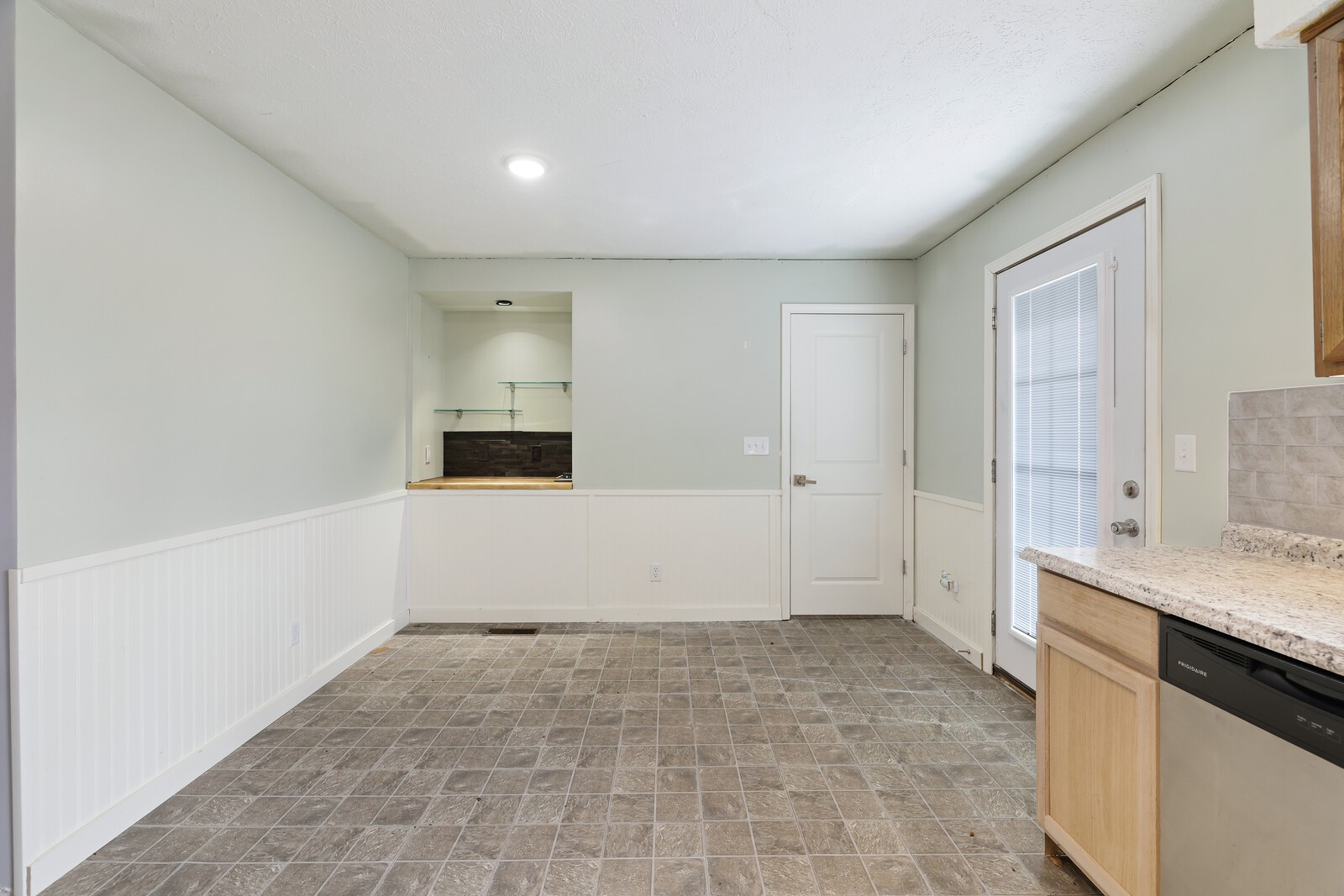 108 Nottingham Road Dickson, TN 37055 - Photo 7 of 22 Gallery Image 7