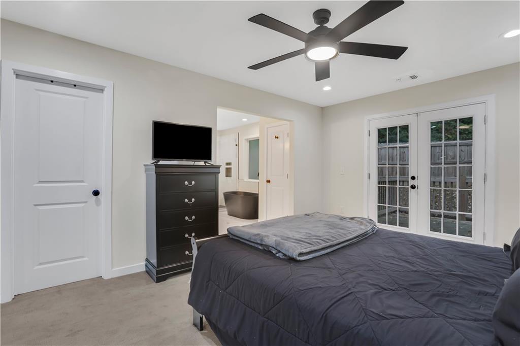 235 Holly Road Northwest Atlanta, GA 30314 - Photo 16 of 33