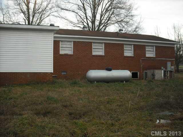 3412 Griffith Road Monroe, NC 28112 - Photo 2 of 10