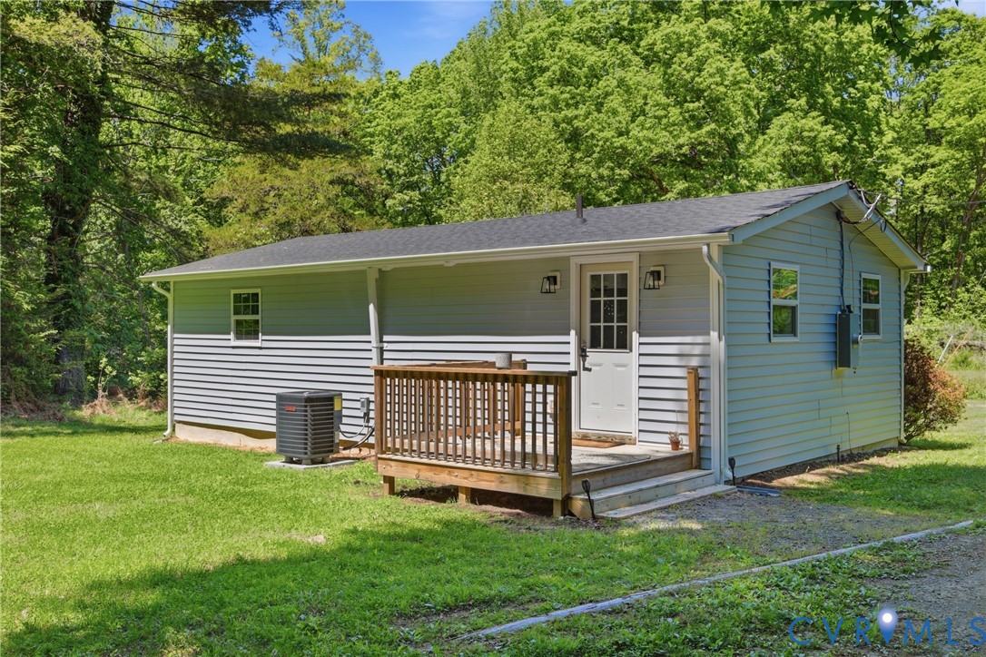 1144 Jackson Road Bumpass, VA 23024 - Photo 20 of 25