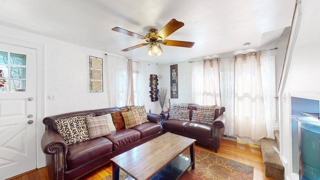 6 Everett Street Avon, MA 02322 - Photo 5 of 24