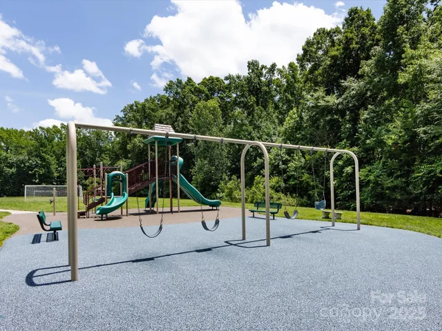 $450,000 | 4148 Cedar Point Avenue, Matthews, NC 28104