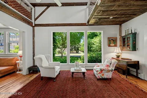 $1,595,000 | 14A W End Avenue, Old Greenwich, CT 06870