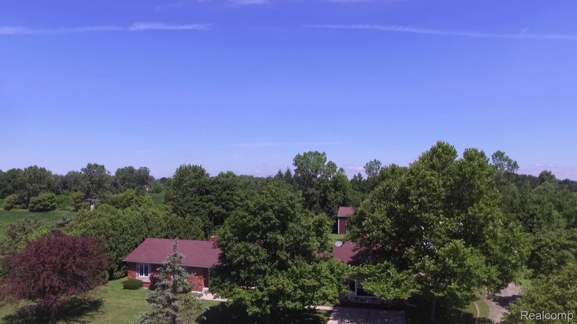 1865 Carter Road Carleton, MI 48117 - Photo 4 of 88 1.jpg