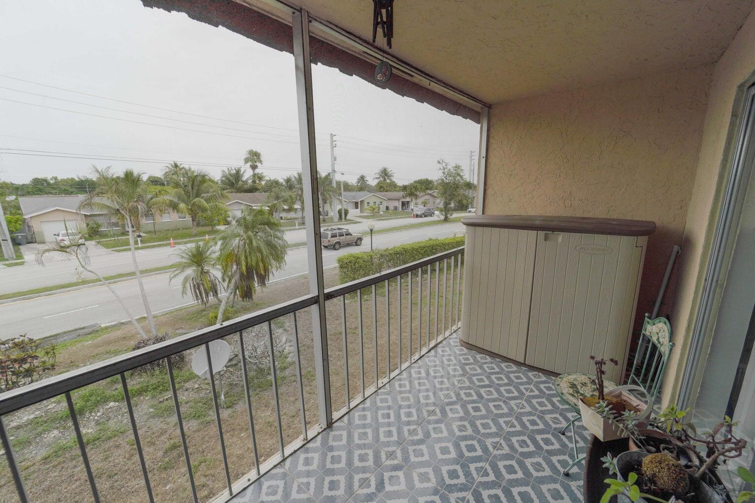 9272 Southwest 3rd Street, Unit 411 Boca Raton, FL 33428 - Photo 6 of 7 4115