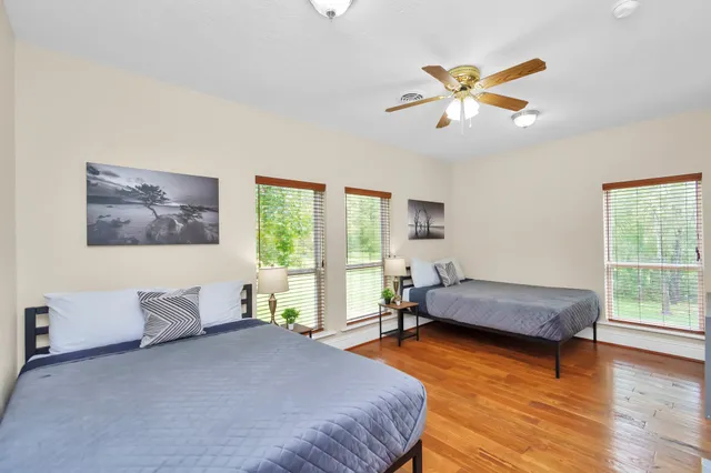 $9,500 | 1730 Lakeshore Drive, Kingwood, TX 77339