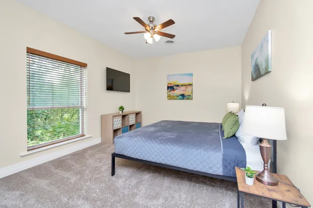 $9,500 | 1730 Lakeshore Drive, Kingwood, TX 77339