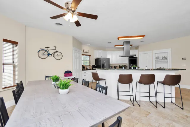 $9,500 | 1730 Lakeshore Drive, Kingwood, TX 77339