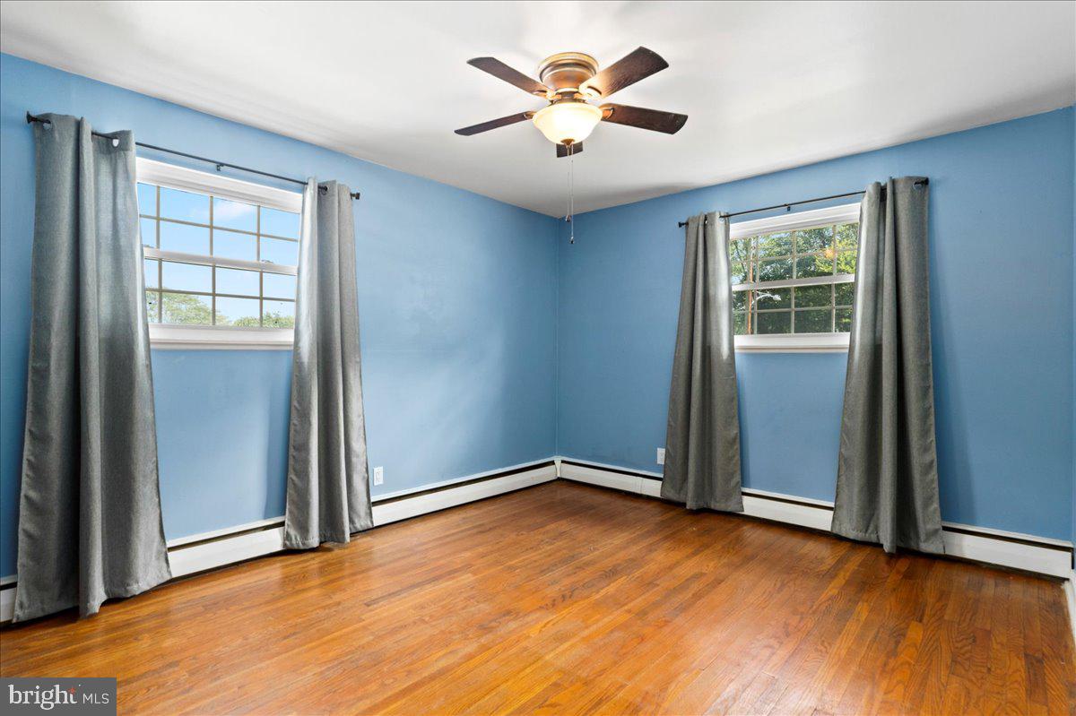 185 Windmill Road Willow Grove, PA 19090 - Photo 20 of 27 Bedroom 3