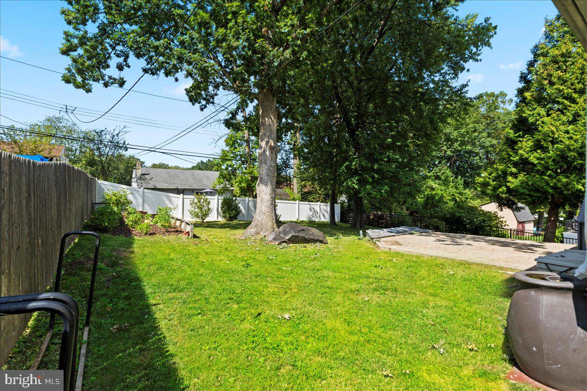 185 Windmill Road Willow Grove, PA 19090 - Photo 22 of 27