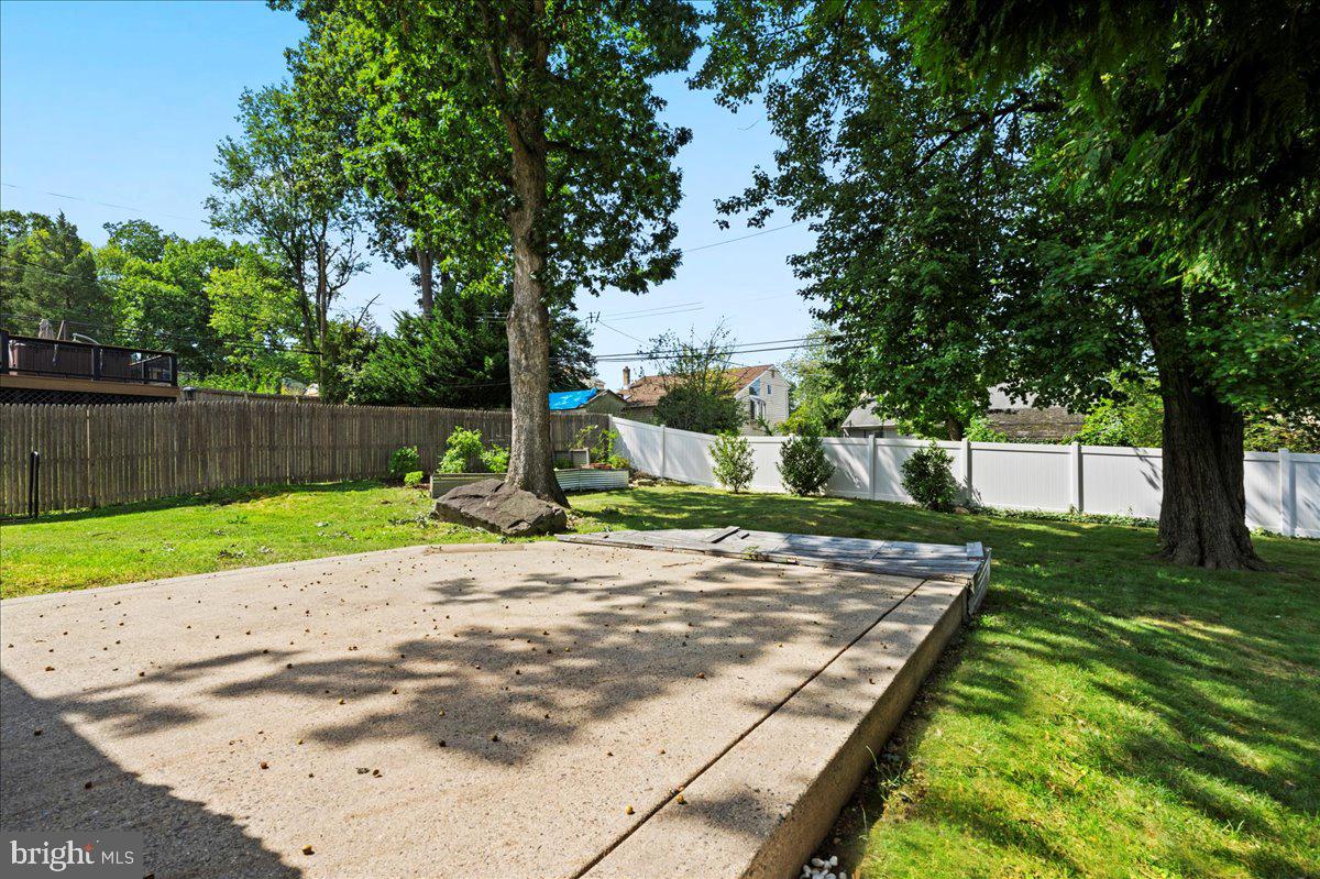 185 Windmill Road Willow Grove, PA 19090 - Photo 25 of 27